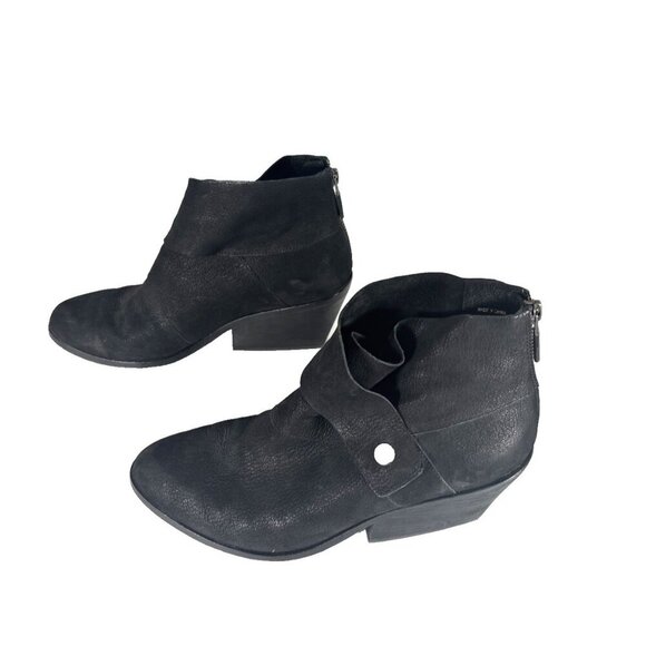 Eileen Fisher Tag Wrap-Snap Leather Booties Black Size 8 Block Heel Ankle Spot - Picture 2 of 11